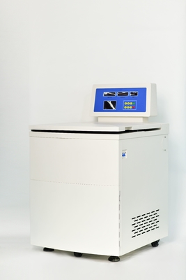 Centrifugeuse verticale de capacité 4L avec système de réfrigération offrant un contrôle précis de la température de - 20 °C à + 40 °C pour la séparation sensible des échantillons