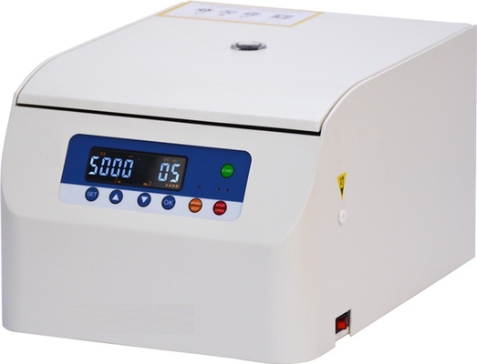 Centrifugeuse Labtech 18x15ml à basse vitesse avec minuteur