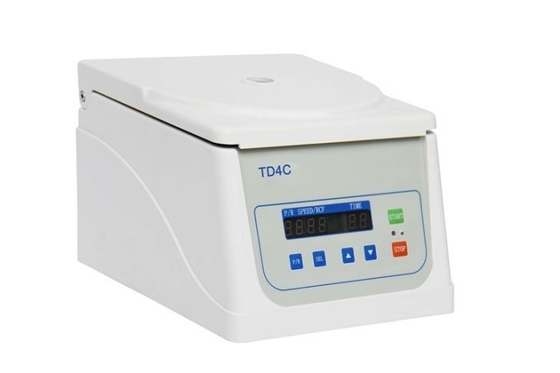 Machine de centrifugeuse de laboratoire portable de 4000 tr / min 8x20 ml avec moteur à courant alternatif sans balais