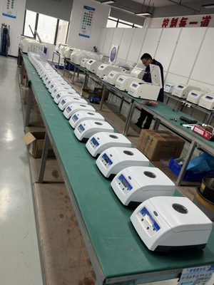 Centrifugeuse micro-hématocrite à grande vitesse Mini-centrifugeuse 12000 tours par minute AC230V 50HZ