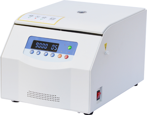 La centrifugeuse à haute vitesse 21000 tours par minute supporte une capacité maximale de 4*100ml